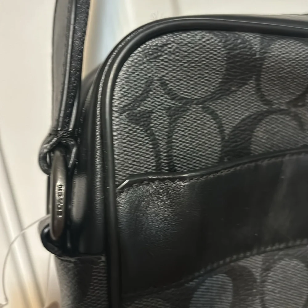 Coach Men's Black Crossbody messenger Bag F37558 NWT